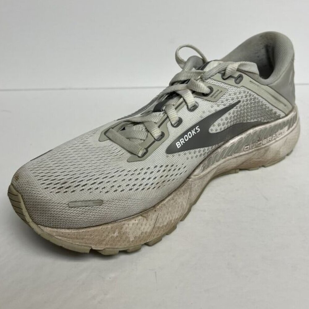 Brooks Women's Adrenaline GTS 22 Running Shoe White, Size 8.5 M
